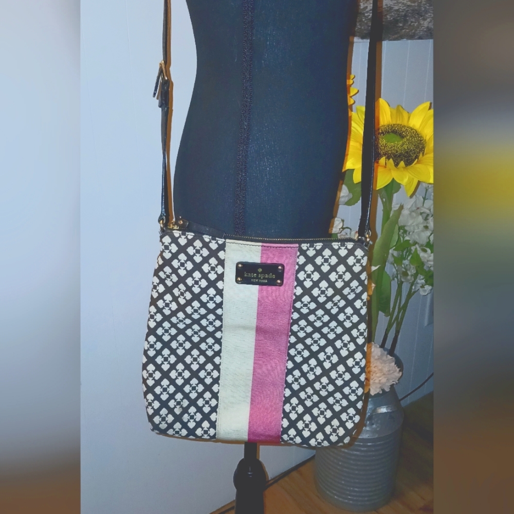 Kate Spade crossbody purse